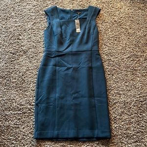 Ann Taylor Blue Professional Dress Size 6P.